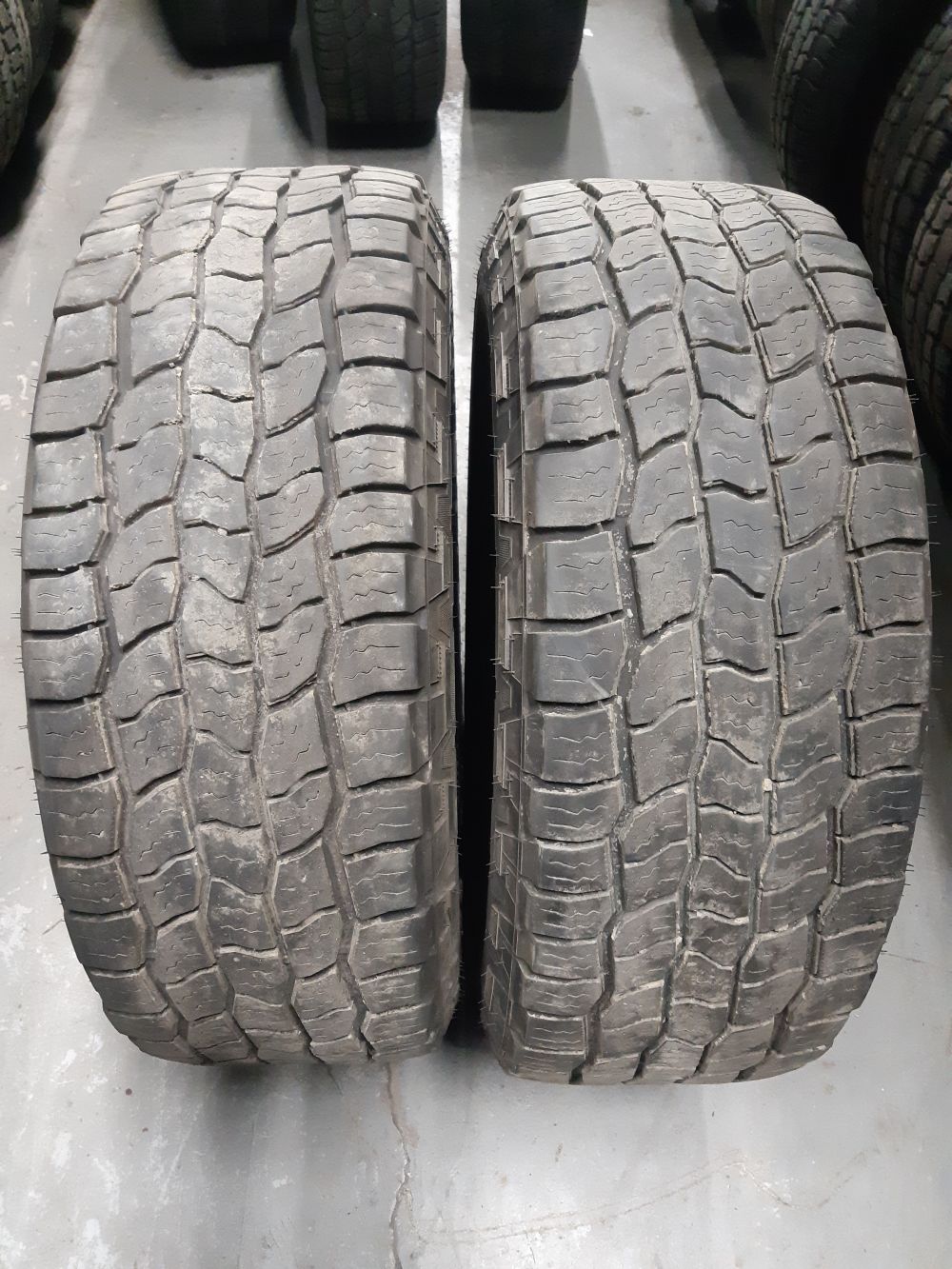 Cooper AT3 Discoverer LT 275/65/18 - Pneu 4 saisons homologué hiver usagé