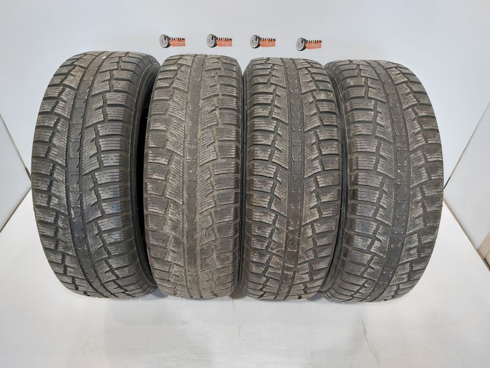 Minerva Eco Stud-Suv 255/70/18 - Pneu d'hiver usagé