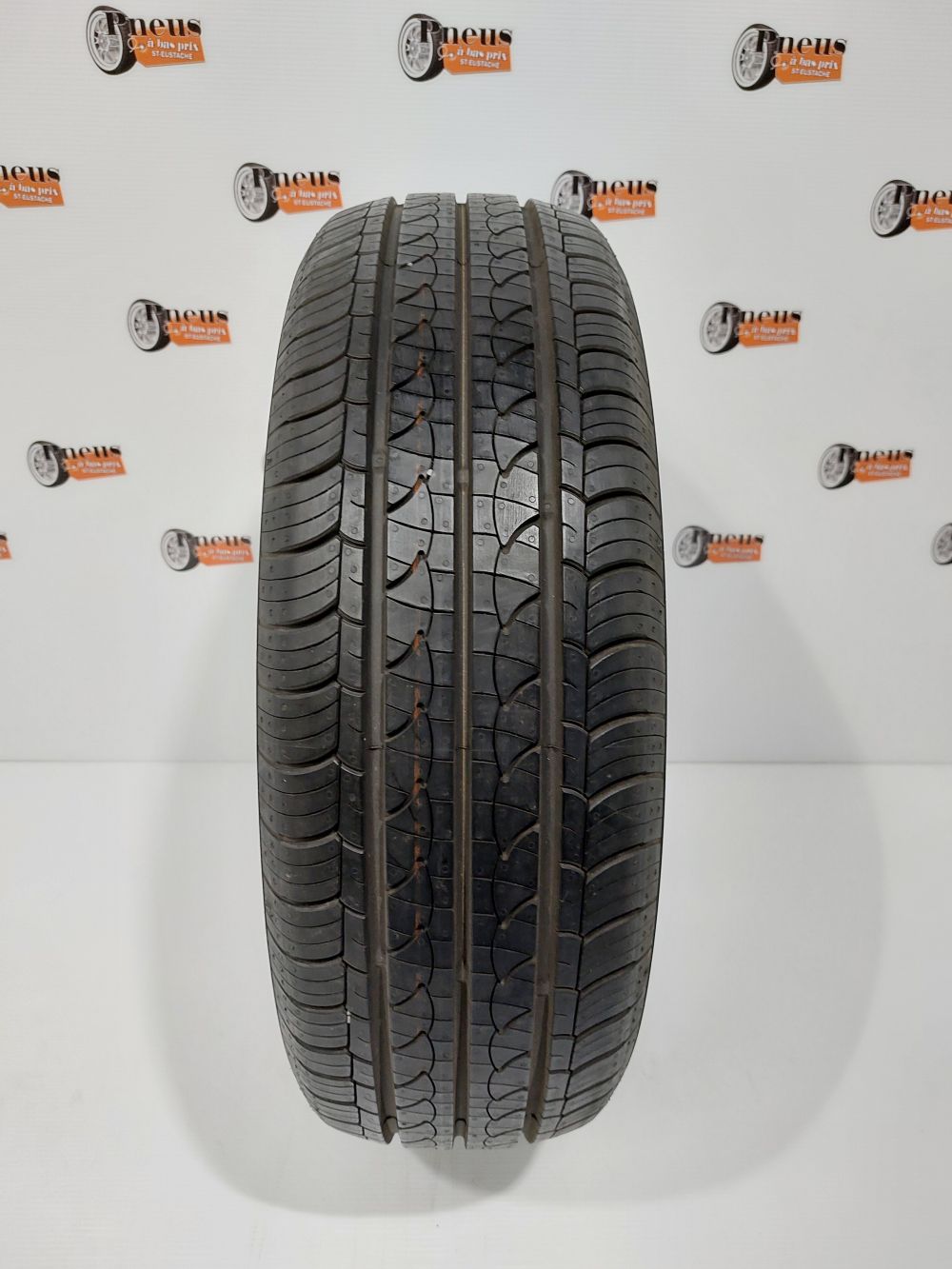 Nexen NPriz AH8 185/65/15 - Pneu d'été usagé