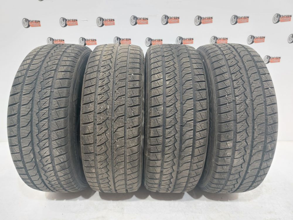 Farroad FRD 79 205/60/16 - Pneu d'hiver usagé
