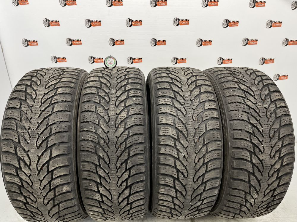 Nokian Hakkapeliitta 9 SUV 235/50/18 - Pneu d'hiver usagé