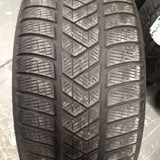 Pirelli Runflat Scorpion winter 255/50/19 - Pneu d'hiver usagé