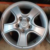 Roue en aluminium usagée Kia Silver / Dimensions : 16x6 / Boulons : 5x114.3mm