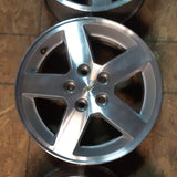 Roue en aluminium usagée Chevrolet Cobalt / Dimensions : 16x6 / Boulons : 5x110mm