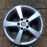 Roue en aluminium usagée RTX Silver / Dimensions : 16x7 / Boulons : 5x110mm