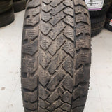 Pacemark Snowtrakker Radial ST/2 215/60/16 - Pneu d'hiver usagé