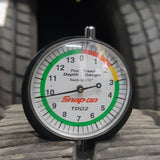 Continental VanContact A/S 235/65/16 - Pneu d'été usagé