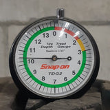 Cooper Weather-Master WSC 255/60/19 - Pneu d'hiver usagé