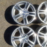 Roue en aluminium usagée Sacchi Silver / Dimensions : 16x7 / Boulons : 5x108mm4x108mm