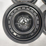 Roue en acier usagée JG001 Noir / Dimensions : 15x6 / Boulons : 5x114.3mm