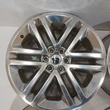 Roue en aluminium usagée Ford Silver / Dimensions : 22x9.5 / Boulons : 6x135mm