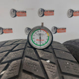 Bridgestone Blizzak LM-22 235/45/18 - Pneu d'hiver usagé