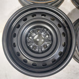 Roue en acier usagée Noir Inc06 / Dimensions : 16x6.5 / Boulons : 5x114.3mm