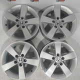 Roue en aluminium usagée Honda Silver / Dimensions : 16x6.5 / Boulons : 5x114.3mm