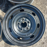 Roue en acier usagée Mazda Noir02 / Dimensions : 16x6.5 / Boulons : 5x114.3mm