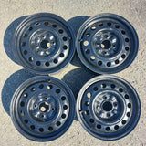 Roue en acier usagée Noir Inc04 / Dimensions : 15x6 / Boulons : 4x114.3mm