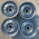 Roue en acier usagée Noir Inc03 / Dimensions : 16x7 / Boulons : 5x114.3mm