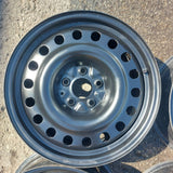 Roue en acier usagée RTX X47567 / Dimensions : 17x7 / Boulons : 5x114.3mm5x4.5po