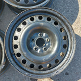 Roue en acier usagée DTD 751401 / Dimensions : 17x7 / Boulons : 5x114.3mm