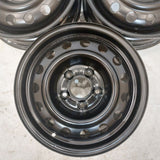 Roue en acier usagée Hyundai Noir 02 / Dimensions : 15x5.5 / Boulons : 5x114.3mm