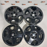 Roue en aluminium usagée Infinity, Nissan Noir / Dimensions : 17x7 / Boulons : 5x114.3mm