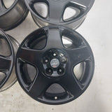 Roue en aluminium usagée Infinity, Nissan Noir / Dimensions : 17x7 / Boulons : 5x114.3mm