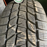 Bridgestone Blizzak LM-25 RunFlat  205/55/17 - Pneu d'hiver usagé